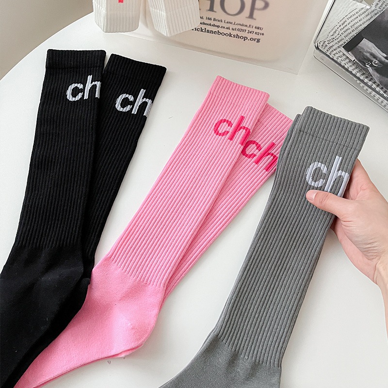 Vớ Tất nữ siêu cao cổ chữ CHUR phong cách dễ thương và xinh xắn
