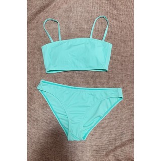 Bộ đồ bơi - bikini 2 mảnh đi biển áo 2 dây quần tam giác vải thun gân màu xanh, hàng của XHILARATION