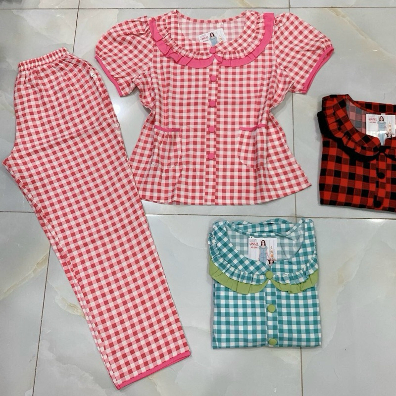 Đồ bộ nữ,đồ ngủ mặc nhà  vải lụa tay phồng cổ sen hoạ tiết sọc caro siêu cưng size 45-67kg.