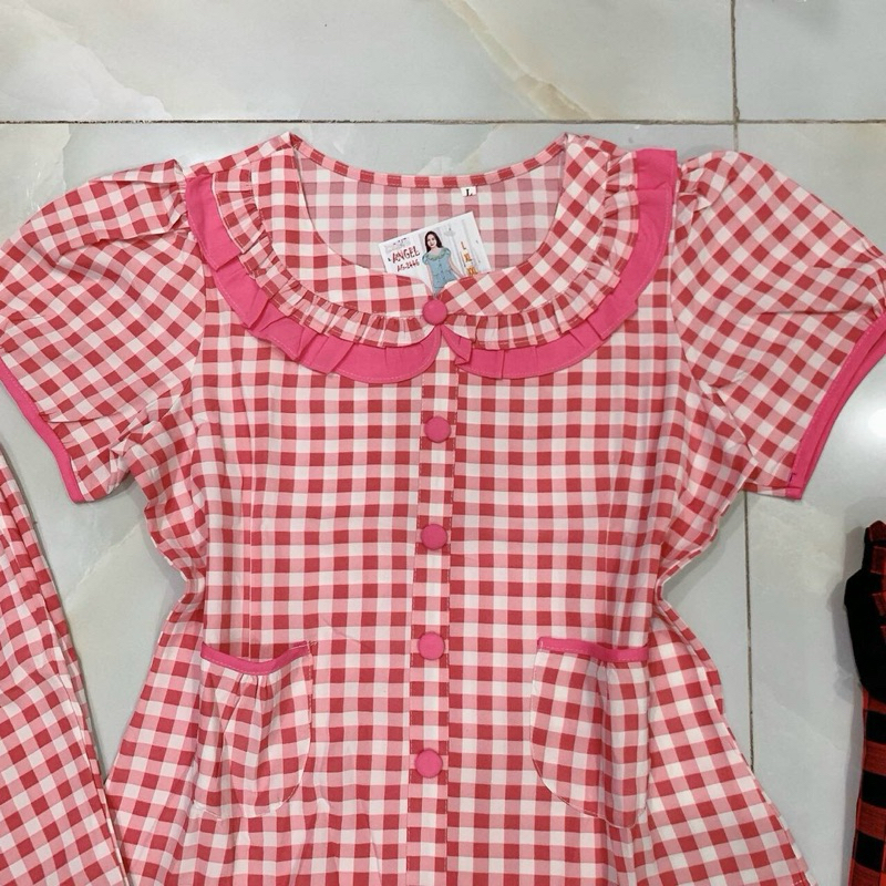 Đồ bộ nữ,đồ ngủ mặc nhà  vải lụa tay phồng cổ sen hoạ tiết sọc caro siêu cưng size 45-67kg.