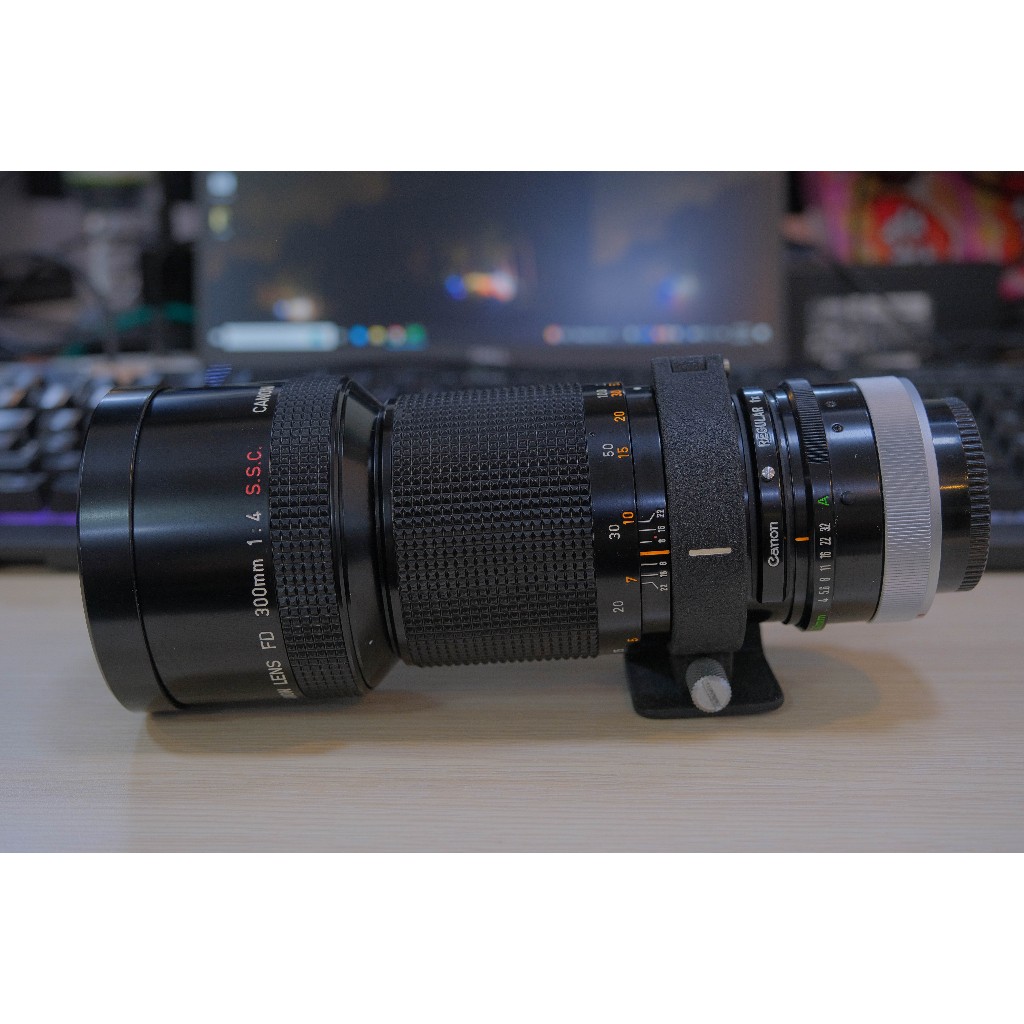 実用品　Canon New FD 300mm F4　ssc　 FD300mm F4 S.S.C. - キヤノンカメラミュージアム