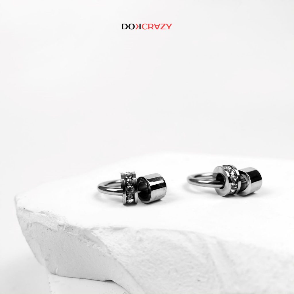 Ảnh Khuyên tai tròn DOKCRAZY Thép Không Gỉ Thời Trang Phong Cách Đường Phố nhiều size Unisex - DOK01 2