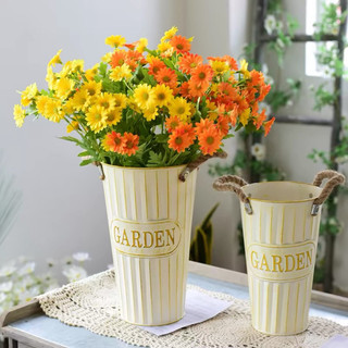 (Giá dùng thử) Chậu hoa sắt xô cắm hoa trang trí Garden bình thiếc lọ decor Vintage nhiều mẫu