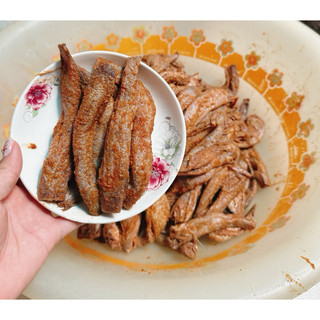 Mắm Lóc Đồng U Minh Cà Mau hộp 1kg Thơm Ngon Có Thể Cắt Khúc Ăn Sống.