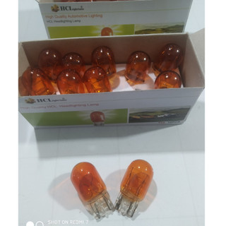 Bóng đèn ô tô chân cắm T20 12V 1 tóc, 2 tóc màu vàng.(Giá 1 bóng)