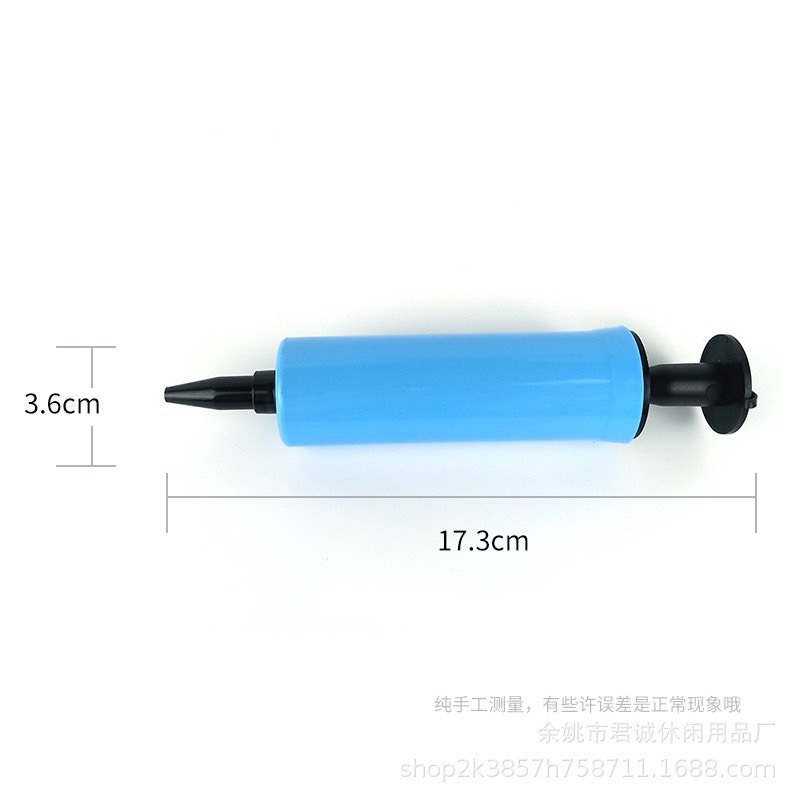 Bơm cầm tay nhựa cỡ to hoặc nhỏ dùng để bơm bóng bơm phao hơi tiện dụng