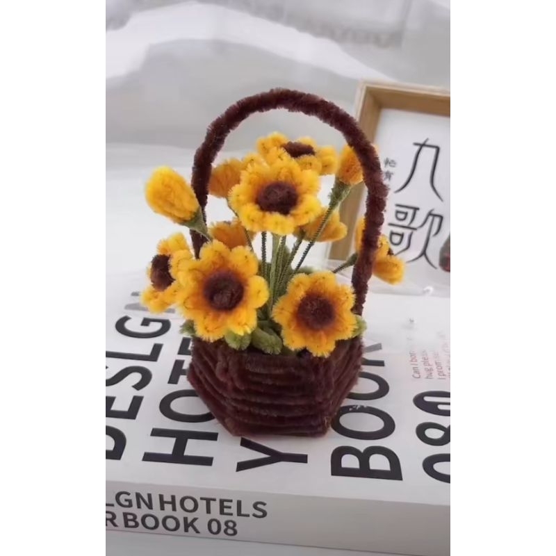 Chậu Hoa Cúc Kẽm Nhung , Giỏ Hoa Cúc Handmade Decor Bàn Học, Quà Tặng Siêu Xinh