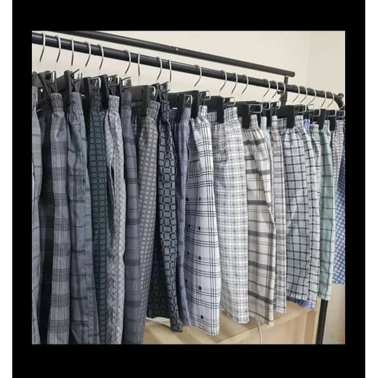 COMBO 5 QUẦN ĐÙI NAM . chất liệu cotton chất vải mềm mát ,co giản nhẹ ,,mặc nhà đi chơi tập thể thao sang trọng cá tính