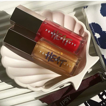Có sẵn Son bóng Fenty Gloss Heat Universal Lip Luminizer + Plumper