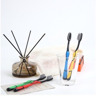 Bàn chải đánh răng than tre hoạt tính lông mềm mại { H }