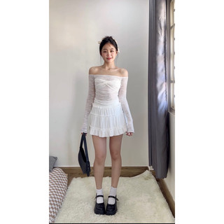 Look Basicc - Áo lưới thêu hoa trễ vai ANNA SHIRT