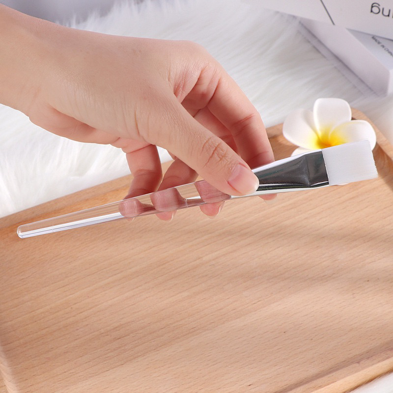 Chổi Nhựa Dùng Đắp Mặt Nạ , Đắp Mask Dày Dặn Mềm Dùng Trong Spa Và Cá Nhân