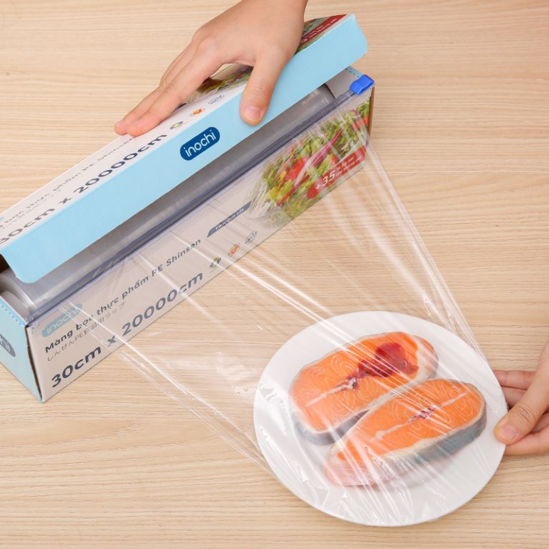 Màng bọc thực phẩm INOCHI nhựa PE an toàn, nhựa PVC nhiều kích thước, giúp bảo quản thực phẩm tươi ngon