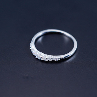 Nhẫn bạc nữ LAMY Stone Curve Ring Silver 8336