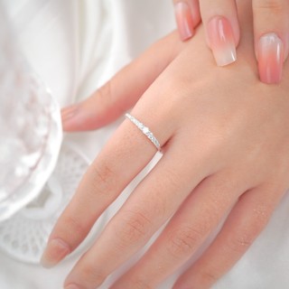 Nhẫn bạc nữ LAMY Stone Curve Ring Silver 8336