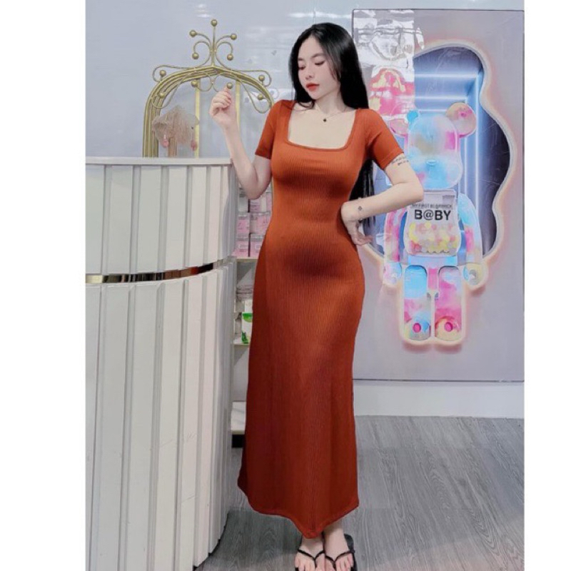 Đầm cổ chữ U tay ngắn dáng xòe dài tôn dáng mã bán siêu chạy