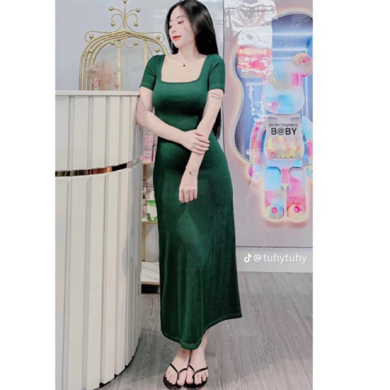 Đầm cổ chữ U tay ngắn dáng xòe dài tôn dáng mã bán siêu chạy