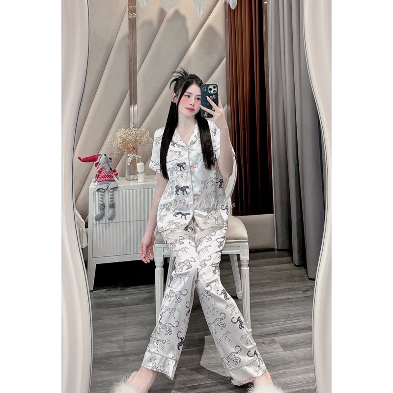 Màu 18-Tay Ngắn
