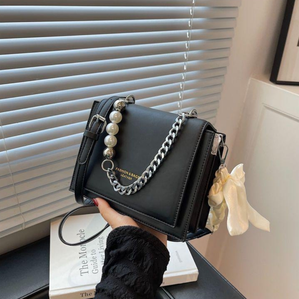 Túi Đeo Chéo, Túi Xách Nữ 2 Ngăn Dây Xích Ngọc Phối Nơ Đi Chơi Sang Trọng, Chất Da PU Cao Cấp HARA BAGS