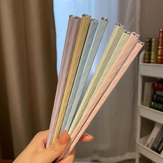 Set 5 đôi đũa thuỷ tinh màu PATSEL thời thượng