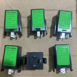 Rơ Le chớp xi nhan 3 chân Hàn Quốc cho xe Huyndai 1 tấn đến 5 tấn điện 12v,24v loại xịn, hàng chính hãng.