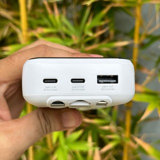 Pin Dự Phòng Remax RPP-686 20000mAh sạc iTáo 15 16 - có 3 cáp out, cáp USB in, tổng 6 cổng