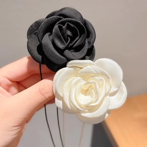Choker Hoa Hồng Đen Trắng, Vòng Cổ Buộc Dây Sang Trọng, Quý Phái Phù Hợp Mặc Đi Tiệc (Ảnh Thật)