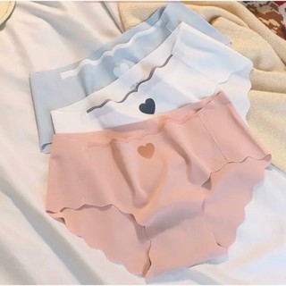 COMBO 10 Quần Lót Nữ Đúc Su Tim Thun Lạnh viền sóng  gợi cảm đính trái tim nhỏ