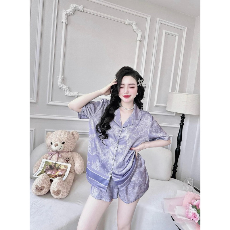 Luckey Tím Mới đùi