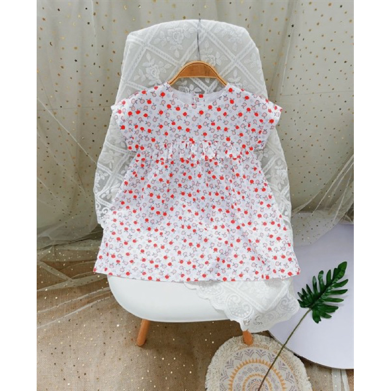 Váy Bé Gái Xuất Dư Xịn C2026 Họa Tiết Táo Bé In Tràn (3M–3Y, 2–14kg) – Đầm Bé Gái Siêu Xinh