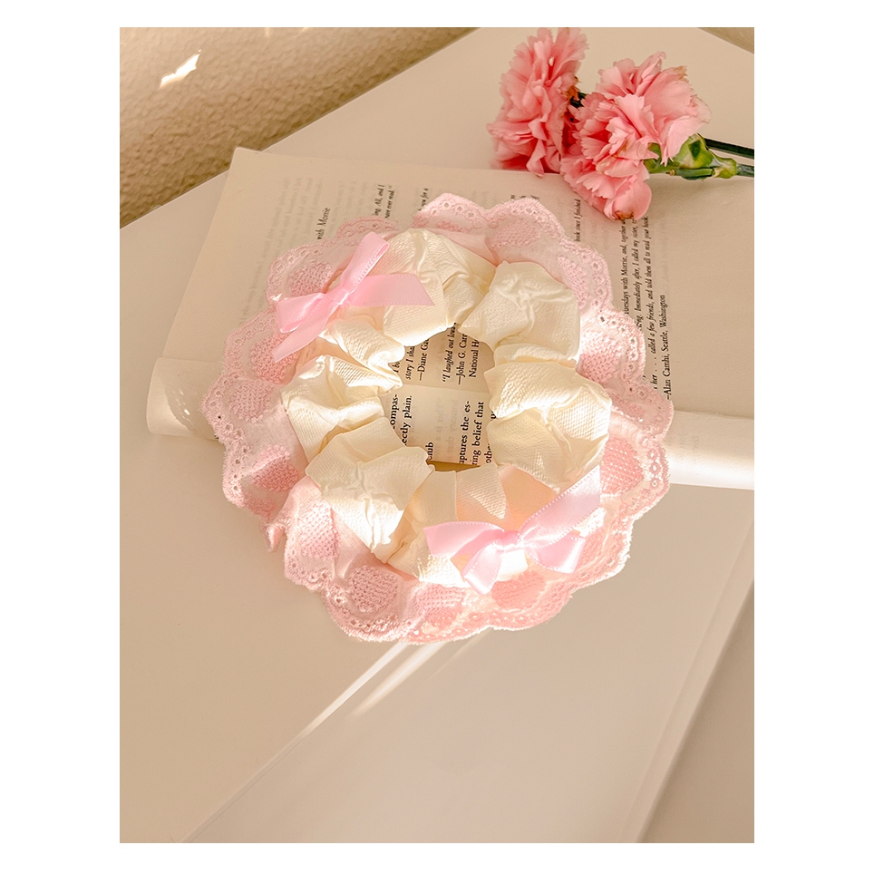 Dây Cột Tóc Scrunchies Viền Ren Nơ Hồng Xinh Xắn Nàng Thơ Phong Cách Hàn Quốc Phụ Kiện Tóc Nữ