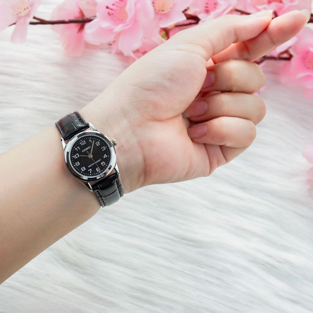 Đồng Hồ Casio Nữ Series LTP-V001 Sang Trọng Mặt Kính Khoáng Tròn 25mm Dây Da/ Kim Loại Không Gỉ Kháng Nước Chính Hãng | BigBuy360 - bigbuy360.vn