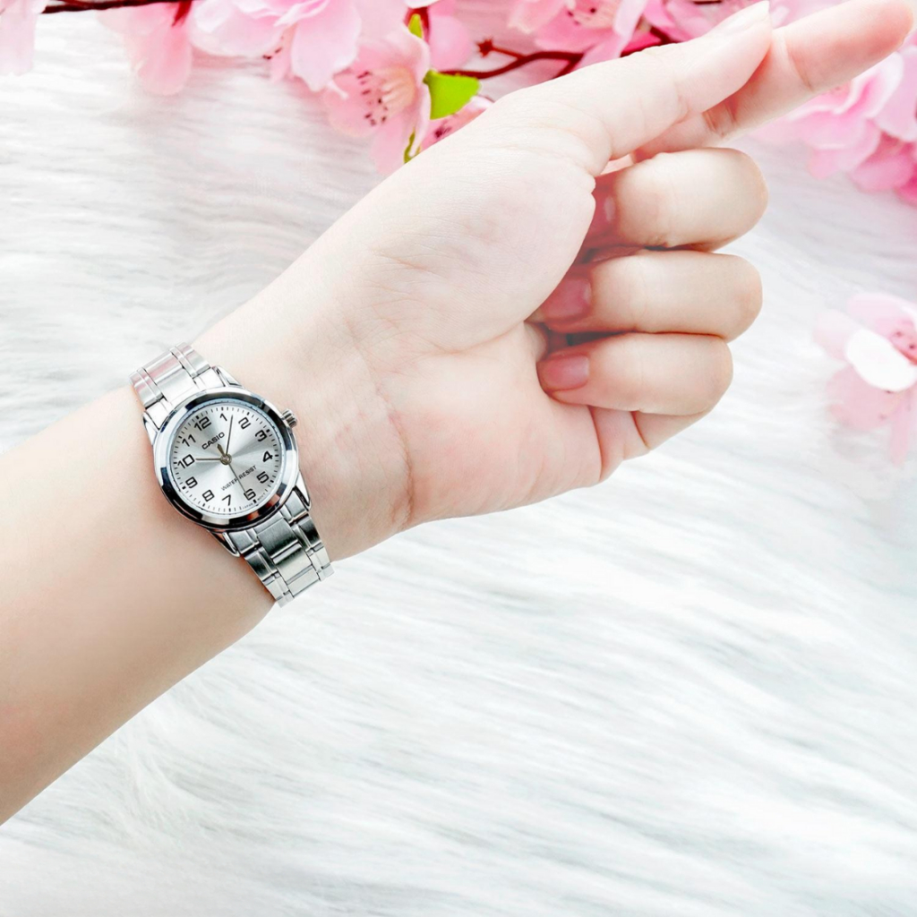 Đồng Hồ Casio Nữ Series LTP-V001 Sang Trọng Mặt Kính Khoáng Tròn 25mm Dây Da/ Kim Loại Không Gỉ Kháng Nước Chính Hãng | BigBuy360 - bigbuy360.vn