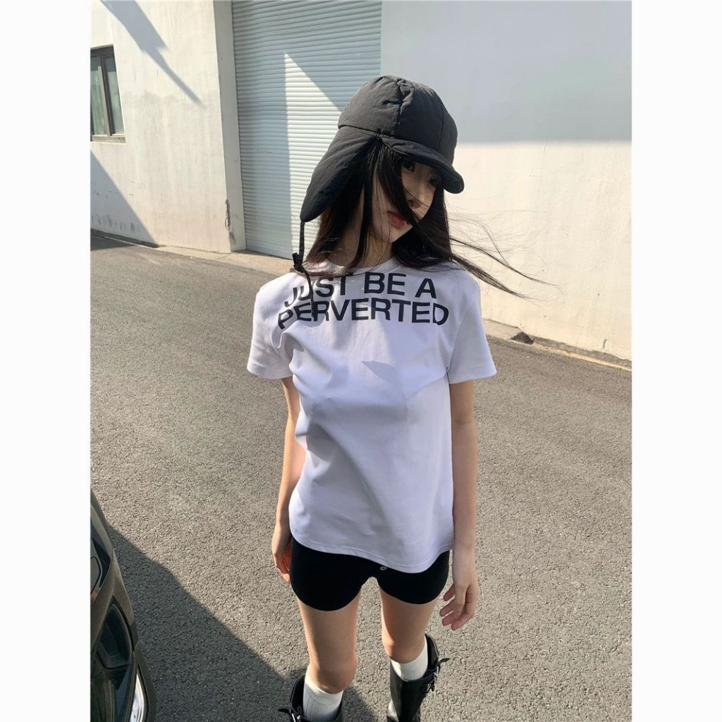 (sẵn)Áo thun baby tee trắng chữ đen just be a perverted chất cotton ABBT016 - Tiktik