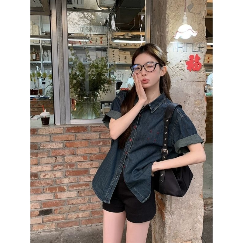 [ SẴN ] Sơmi denim màu tôn dáng sáng da 2024
