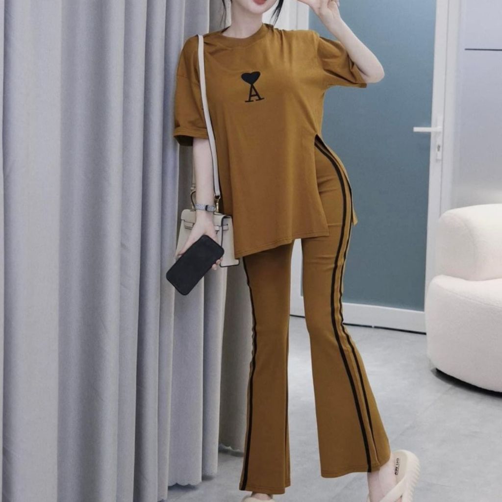 Set Bộ Nữ Xinh Quần Ống Loe Áo Tay Ngắn Xẻ Tà ESHOP Đồ Mặc Nhà Thể Thao Đẹp BL79 Đồ Bộ Nữ Thiết Kế
