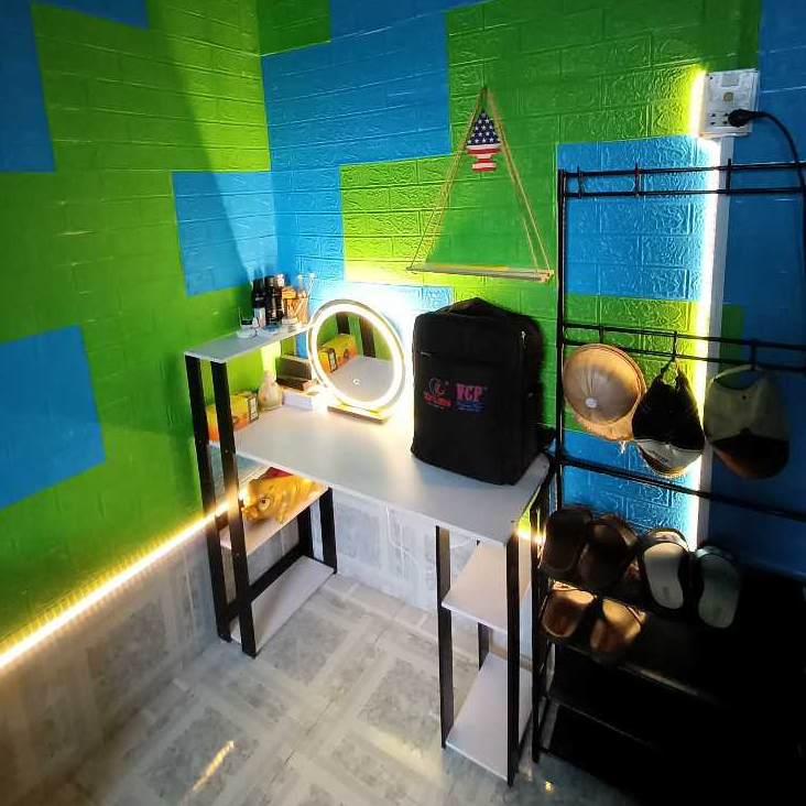 Gương tròn để bàn trang điểm cảm ứng led cao cấp NHU Y DECOR tặng đế gỗ để bàn