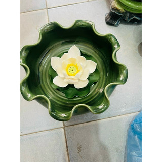 Bát Sen Tròn 8 Cánh Xanh Ngọc bằng gốm sứ trang trí ban thờ thần tđo