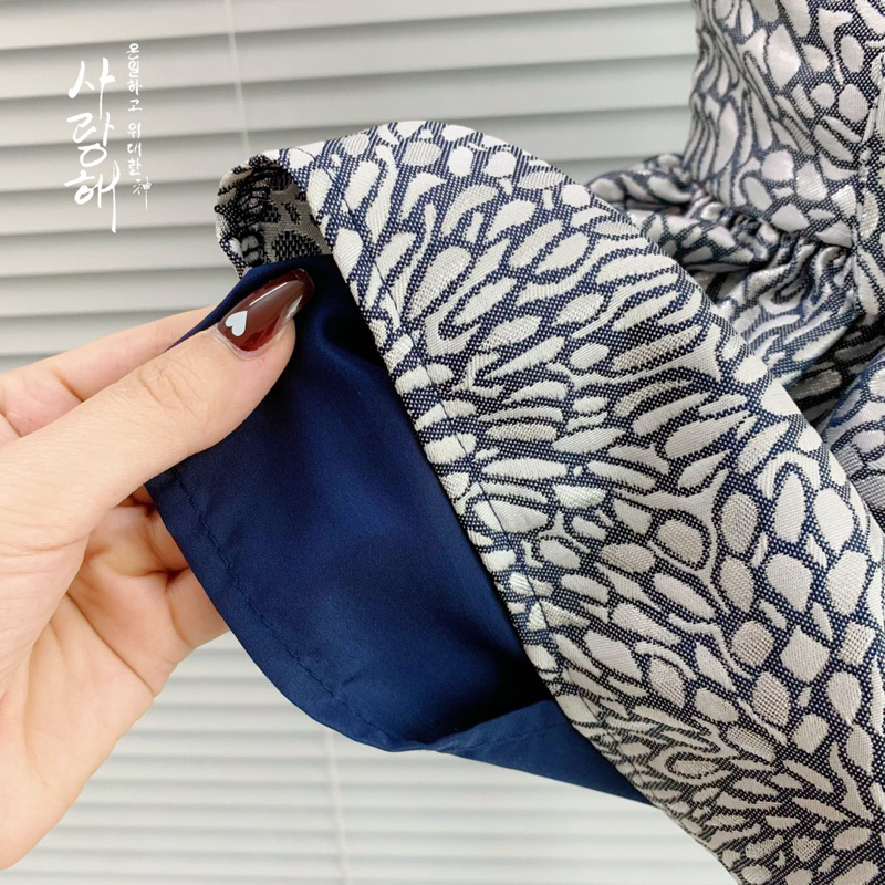 Váy Bé Gái Sát Nách Dáng Xoè Phối Nơ C2561 Xuất Dư Dễ Thương Size 12-18M (9-11kg)