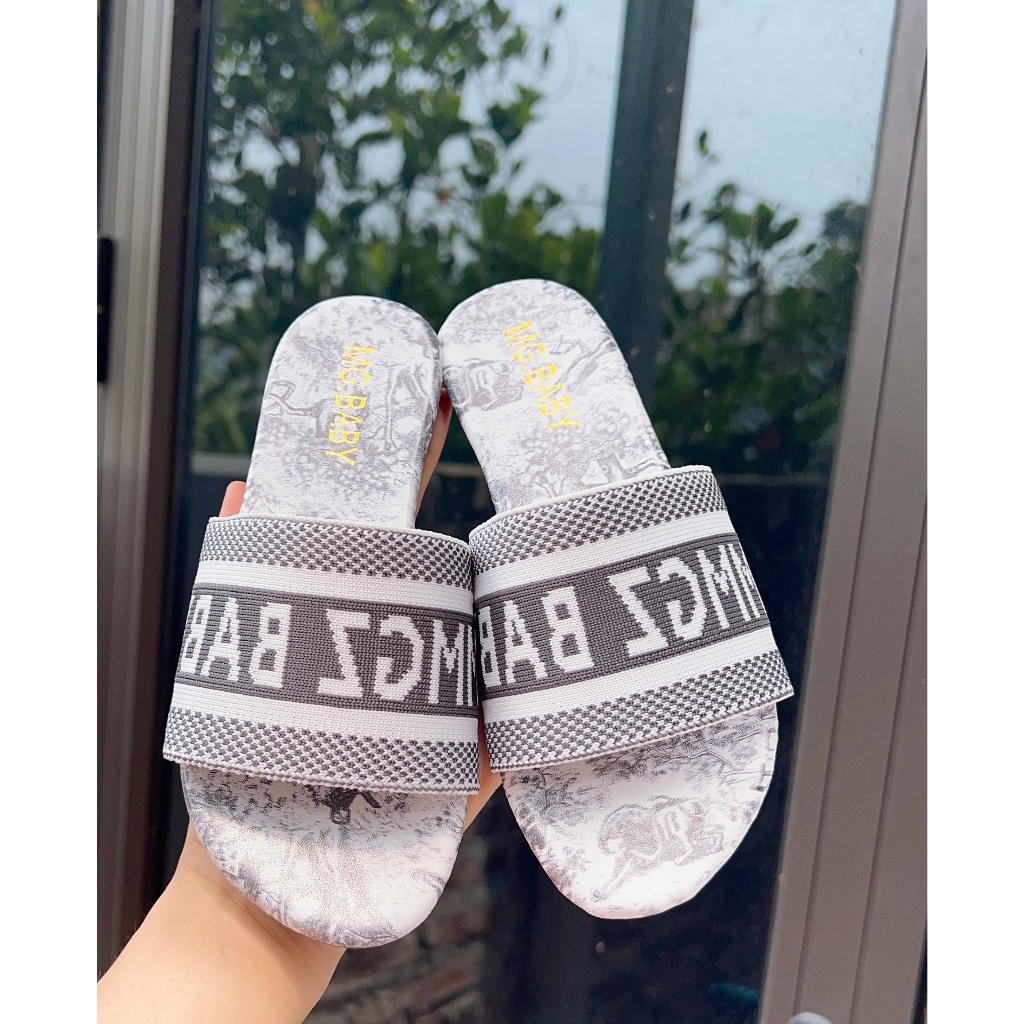 dép lê cho bé gái MG BABY đế dẻo chống trượt êm chân quai vải thêu chũ cho bé từ 3 tuổi có size đại đen ghi V620