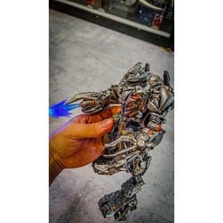 [MARVELSTORE] Mô hình Transformer Megatron 8807 có led biến hình xe tăng
