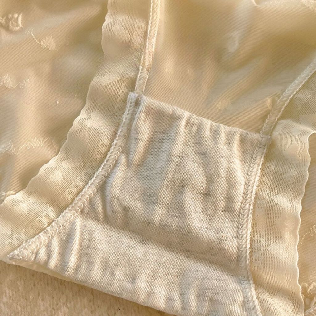 Quần lót nữ băng lụa đáy lót hai lớp cotton mỏng nhẹ thoáng khí co giãn siêu tôn dáng LANIXA L2433