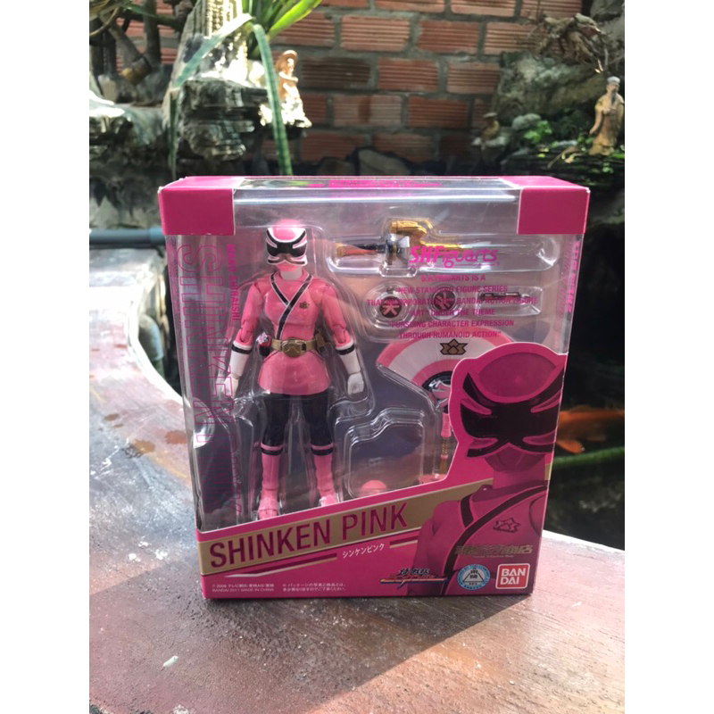 MÔ HÌNH CHÍNH HÃNG BANDAI SHF SHINKENGER PINK | Shopee Việt Nam