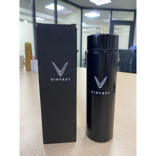 ‼️🆘🆘‼️Bình giữ nhiệt Vinfast , dung tích 500ml, màu đen. Vinfast thermal bottle, black, stainless steel