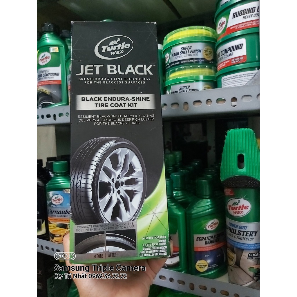 Jet Black Turtle Wax Tire Shine