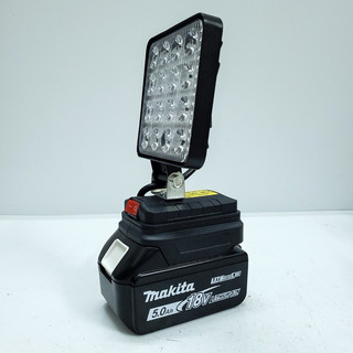 Đèn Pin Led, Đèn Pha Led Dùng Pin Chân Pin Phổ Thông Makitaa 14,4v - 21v Thiết Kế Bi Cầu Rọi Xa