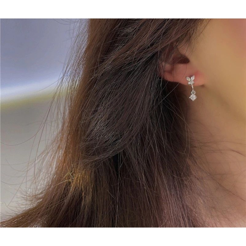 Khuyên Tai Bướm Đá CRYSTAL BUTTERFLY DROP HOOP JetanX (1 chiếc)