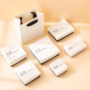 Set Hộp Đựng Trang Sức Nhẫn Dây Chuyền Bông Tay Vòng Tay Phối Màu Xanh Vàng