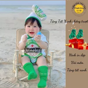 Bộ bodysuit cover Bia lon kèm mũ, tặng kèm tất xanh chống trượt cho bé trai, bé gái, sơ sinh chất vải đẹp