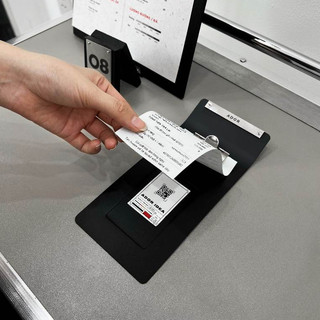 Kẹp Hoá Đơn ADOR Bằng Kim Loại, Kẹp Bill Kim Loại Cho Quán Cà Phê, Nhà Hàng (Tặng Khắc Logo & In QR)